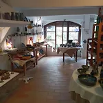 Chez L'artiste *
