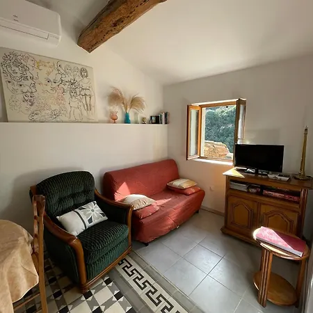 Chez L'artiste Apartamento Minerve